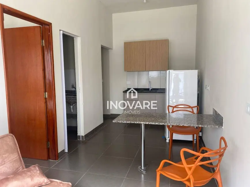 Kitnet com 1 quarto para alugar, 250m2 em Itumbiara - GO - imagem 5 Foto 5 de Kitnet com 1 quarto para alugar, 250m2 em Itumbiara - GO
