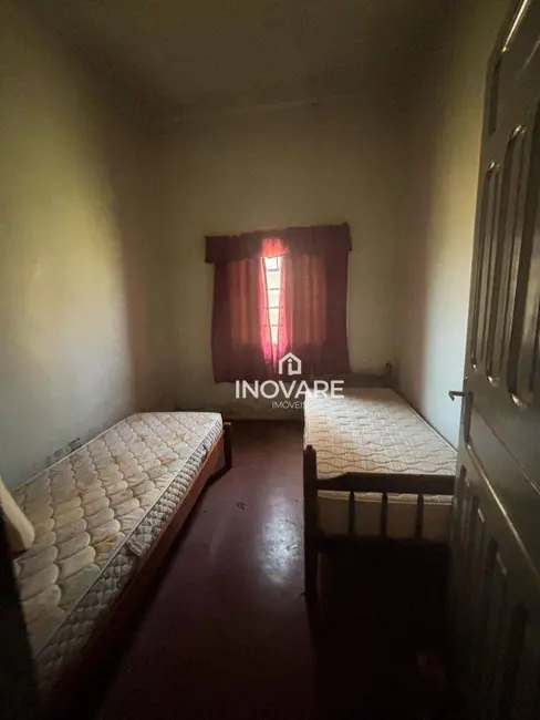 Foto 8 de Casa com 3 quartos à venda, 697m2 em Itumbiara - GO