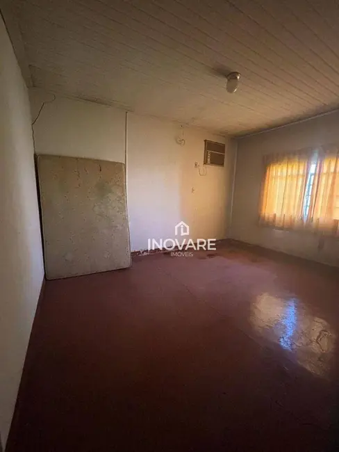 Foto 5 de Casa com 3 quartos à venda, 697m2 em Itumbiara - GO