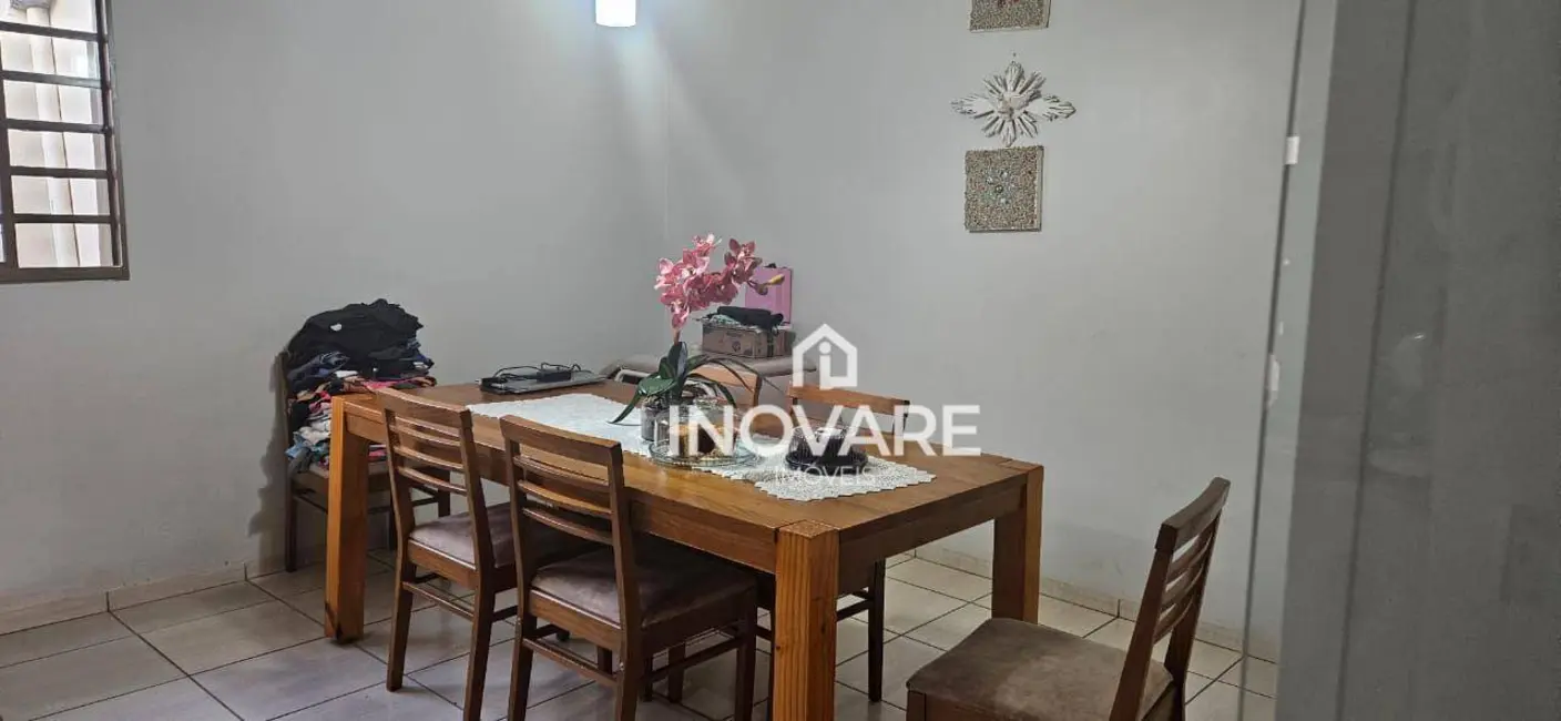 Foto 3 de Casa com 3 quartos à venda, 414m2 em Setor Bela Vista, Itumbiara - GO
