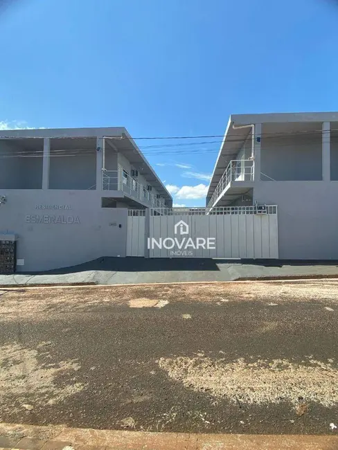 Kitnet com 1 quarto para alugar, 250m2 em Itumbiara - GO - imagem 1 Foto 1 de Kitnet com 1 quarto para alugar, 250m2 em Itumbiara - GO