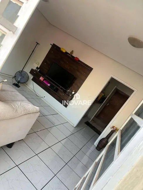 Foto 2 de Apartamento com 1 quarto à venda, 60m2 em Itumbiara - GO
