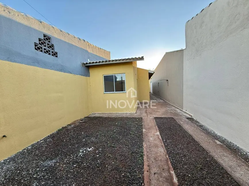 Casa com 2 quartos à venda e para alugar, 150m2 em Itumbiara - GO - imagem 2 Foto 2 de Casa com 2 quartos à venda e para alugar, 150m2 em Itumbiara - GO