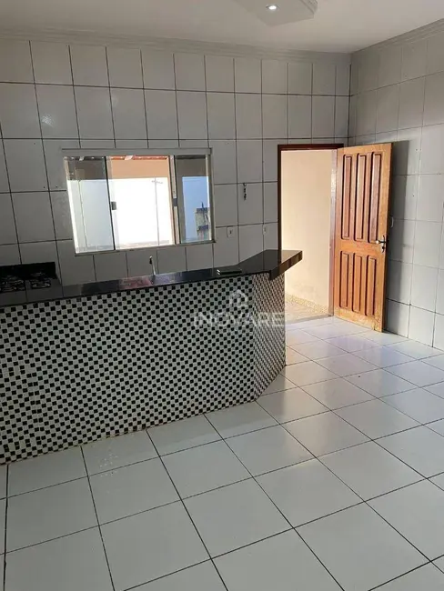 Casa com 3 quartos à venda, 250m2 em Arapora - MG - imagem 5 Foto 5 de Casa com 3 quartos à venda, 250m2 em Arapora - MG