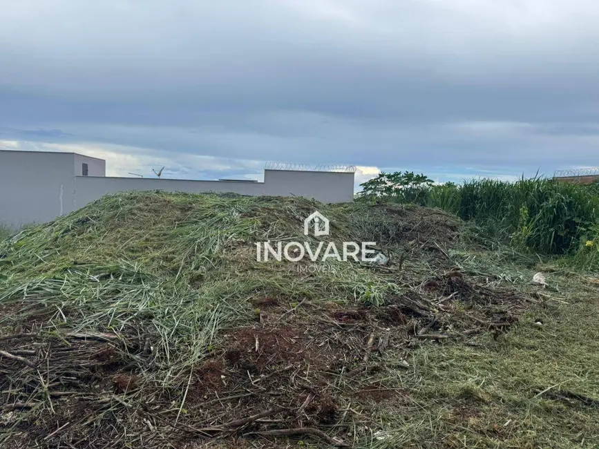 Terreno / Lote à venda, 250m2 em Itumbiara - GO - imagem 2 Foto 2 de Terreno / Lote à venda, 250m2 em Itumbiara - GO