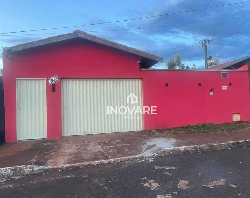 Foto 1 de Casa com 2 quartos para alugar, 250m2 em Jardim Liberdade, Itumbiara - GO