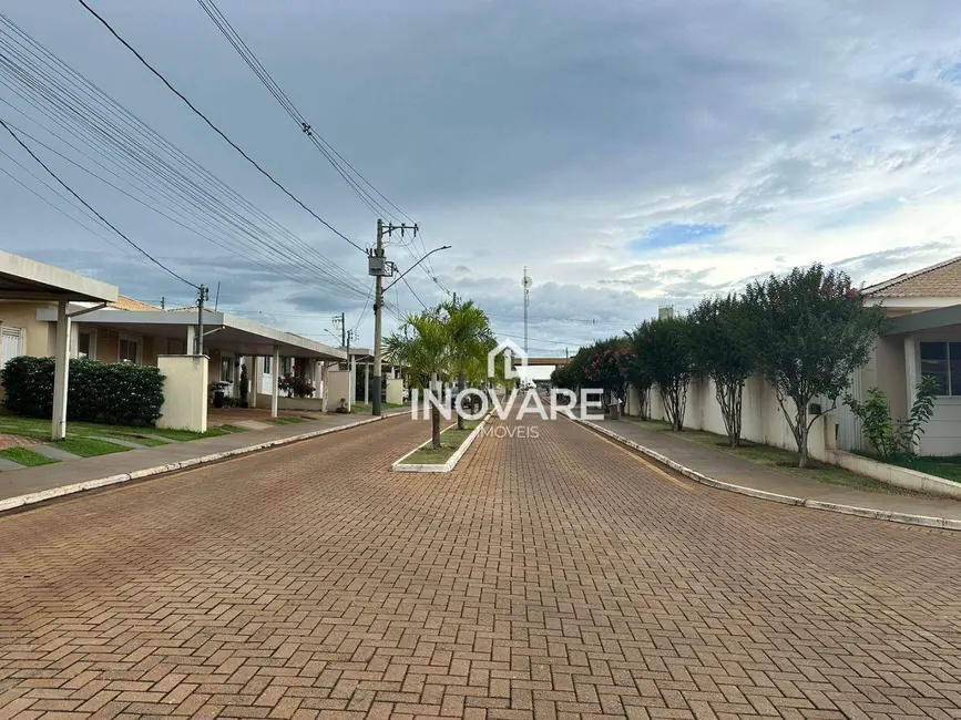 Casa de Condomínio com 3 quartos à venda, 88m2 em Arapora - MG - imagem 2 Foto 2 de Casa de Condomínio com 3 quartos à venda, 88m2 em Arapora - MG