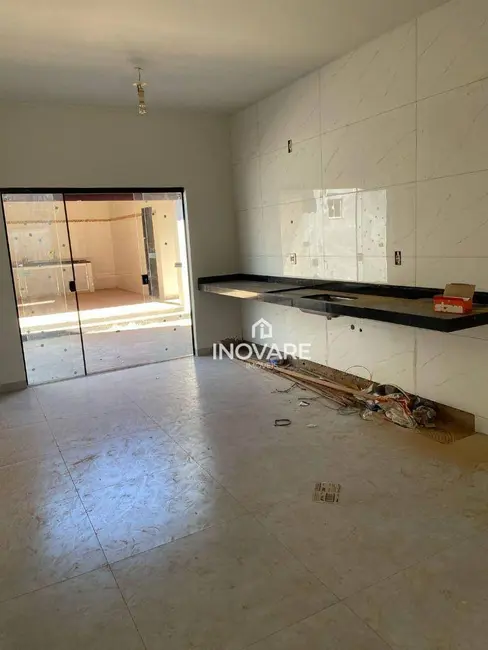 Casa com 2 quartos à venda, 360m2 em Itumbiara - GO - imagem 5 Foto 5 de Casa com 2 quartos à venda, 360m2 em Itumbiara - GO
