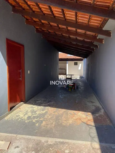 Casa com 2 quartos à venda, 360m2 em Itumbiara - GO - imagem 2 Foto 2 de Casa com 2 quartos à venda, 360m2 em Itumbiara - GO