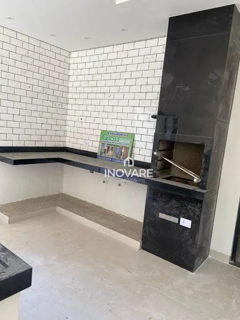 Foto 6 de Casa com 3 quartos à venda, 360m2 em Vilage Beira Rio, Itumbiara - GO