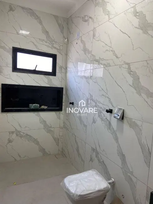 Foto 9 de Casa com 3 quartos à venda, 360m2 em Vilage Beira Rio, Itumbiara - GO