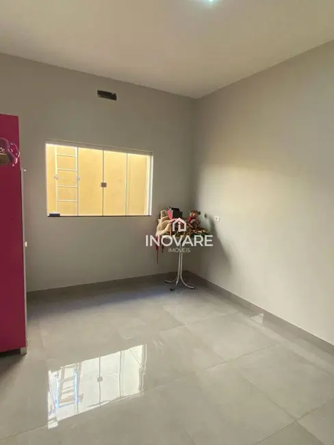 Casa com 3 quartos à venda, 360m2 em Itumbiara - GO - imagem 7 Foto 7 de Casa com 3 quartos à venda, 360m2 em Itumbiara - GO