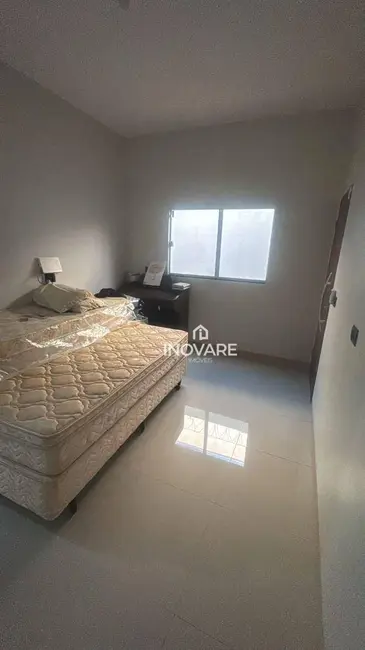 Casa com 2 quartos à venda, 360m2 em Residencial Beira Rio I, Itumbiara - GO - imagem 6 Foto 6 de Casa com 2 quartos à venda, 360m2 em Residencial Beira Rio I, Itumbiara - GO