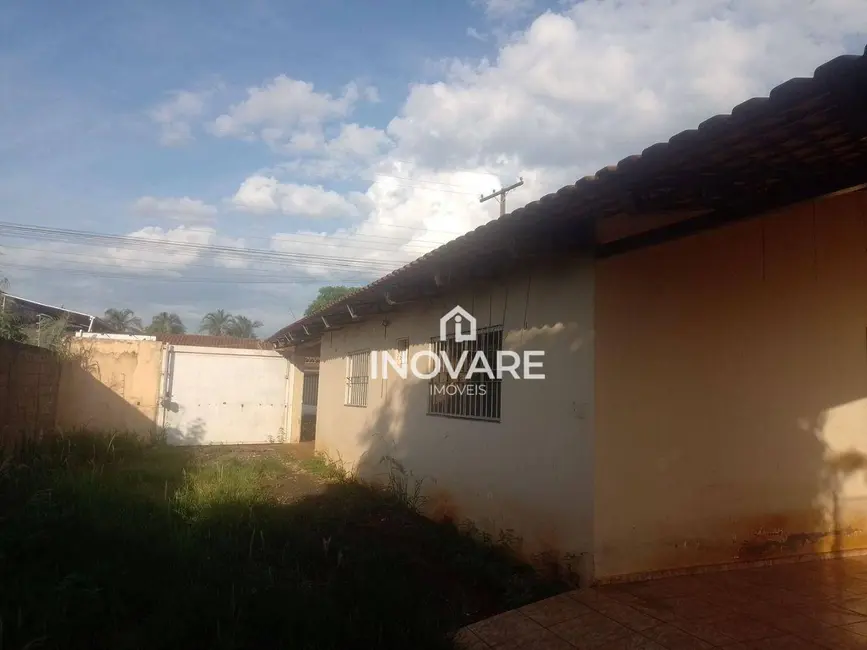 Foto 1 de Casa com 2 quartos à venda, 429m2 em Itumbiara - GO