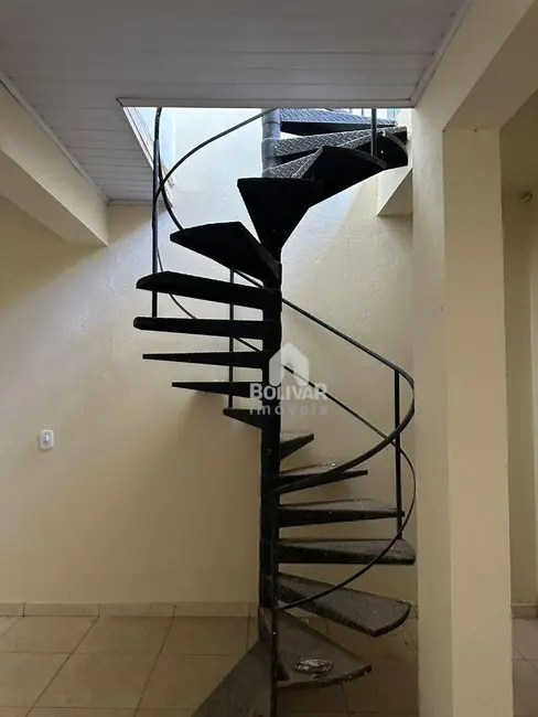 Foto 6 de Casa com 3 quartos à venda, 250m2 em Jardim Liberdade, Itumbiara - GO