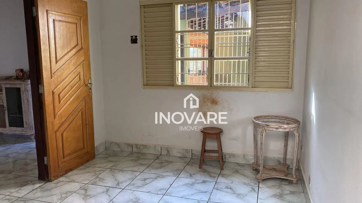 Foto 7 de Casa com 4 quartos à venda e para alugar, 330m2 em Itumbiara - GO