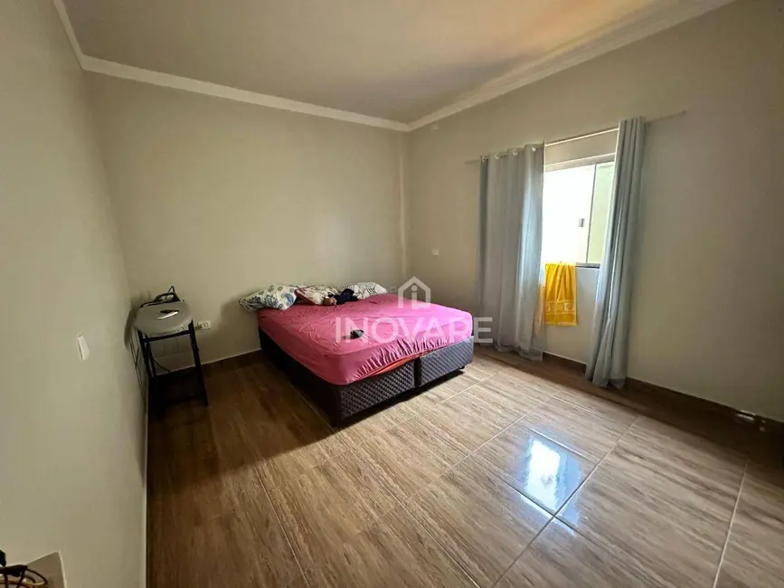 Foto 9 de Casa com 3 quartos à venda, 300m2 em Residencial Jardim Primavera, Itumbiara - GO