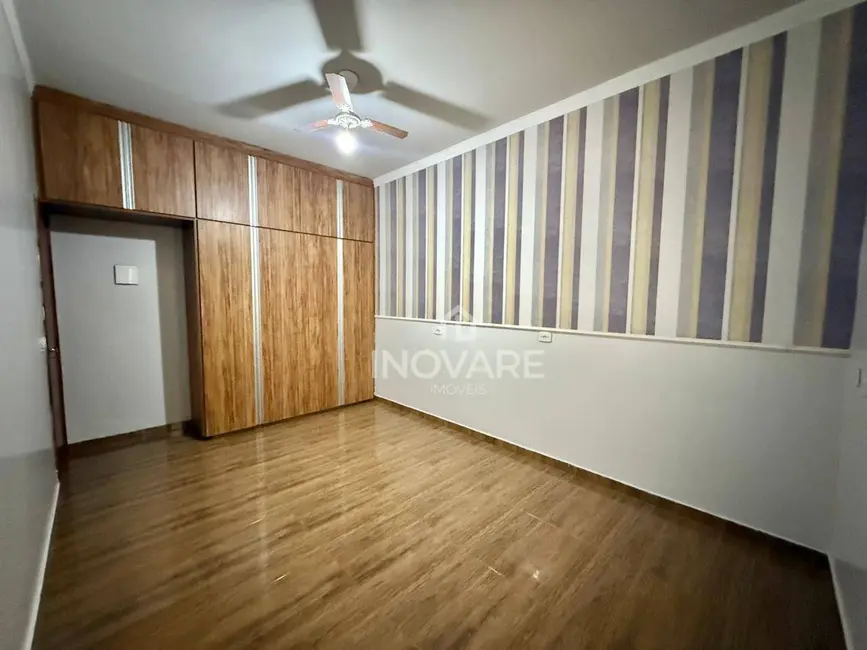 Casa com 3 quartos à venda, 300m2 em Residencial Jardim Primavera, Itumbiara - GO - imagem 8 Foto 8 de Casa com 3 quartos à venda, 300m2 em Residencial Jardim Primavera, Itumbiara - GO