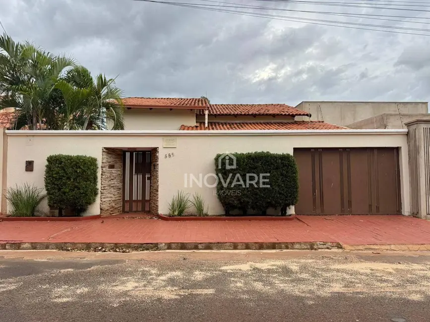 Casa com 3 quartos à venda, 300m2 em Residencial Jardim Primavera, Itumbiara - GO - imagem 1 Foto 1 de Casa com 3 quartos à venda, 300m2 em Residencial Jardim Primavera, Itumbiara - GO