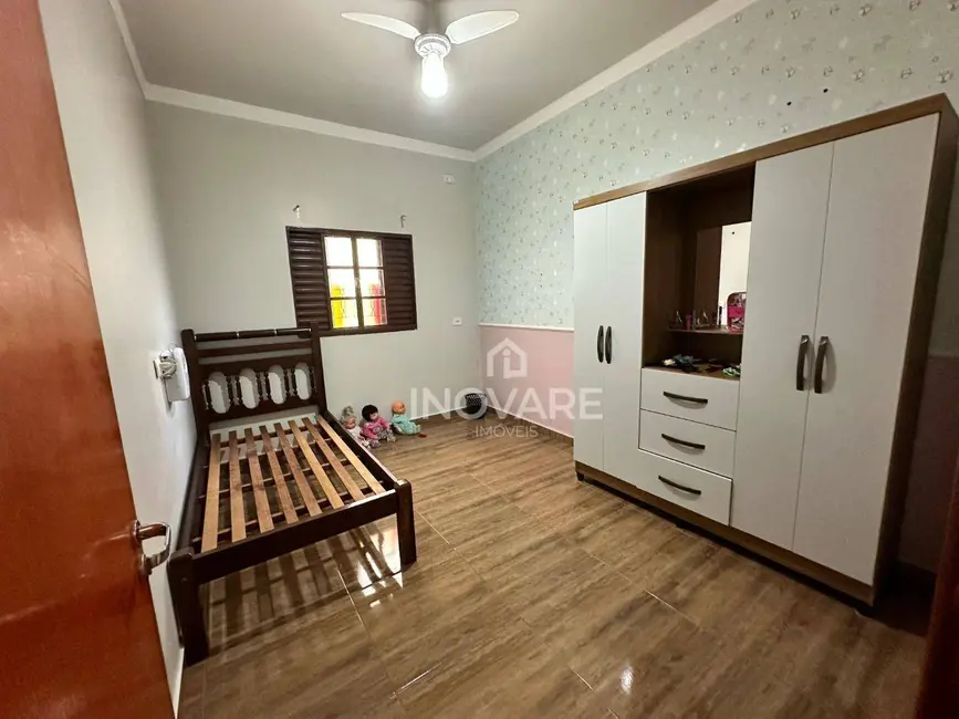 Foto 6 de Casa com 3 quartos à venda, 300m2 em Residencial Jardim Primavera, Itumbiara - GO