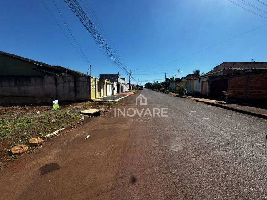 Foto 2 de Terreno / Lote à venda, 300m2 em Itumbiara - GO