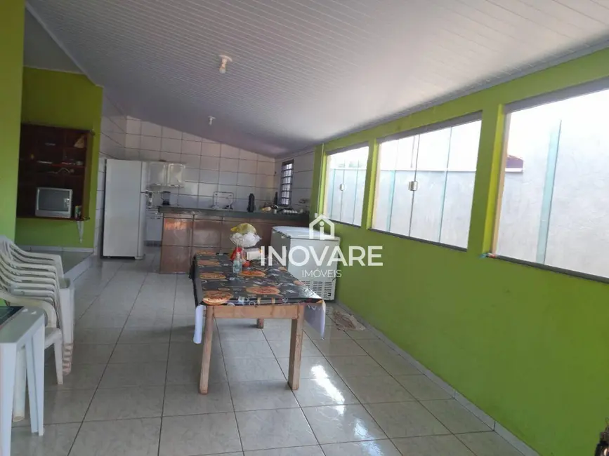 Sítio / Rancho com 4 quartos à venda, 507m2 em Buriti Alegre - GO - imagem 5 Foto 5 de Sítio / Rancho com 4 quartos à venda, 507m2 em Buriti Alegre - GO