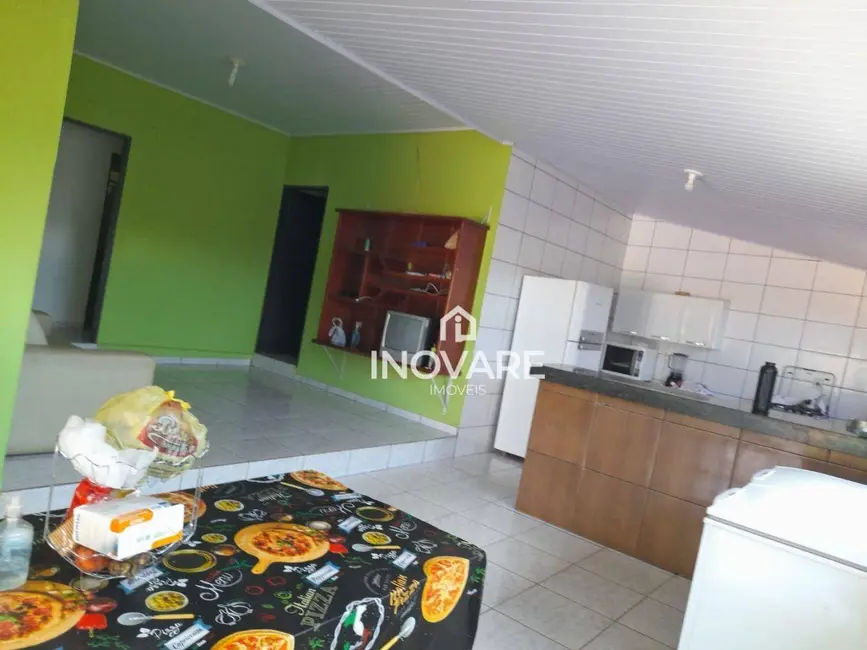 Sítio / Rancho com 4 quartos à venda, 507m2 em Buriti Alegre - GO - imagem 6 Foto 6 de Sítio / Rancho com 4 quartos à venda, 507m2 em Buriti Alegre - GO