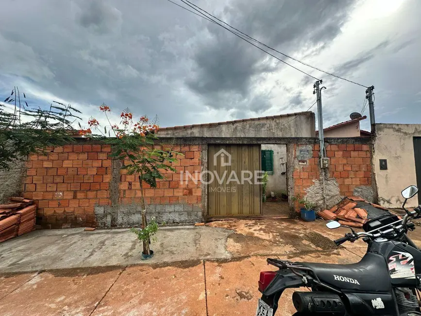 Foto 7 de Casa com 2 quartos à venda, 250m2 em Itumbiara - GO