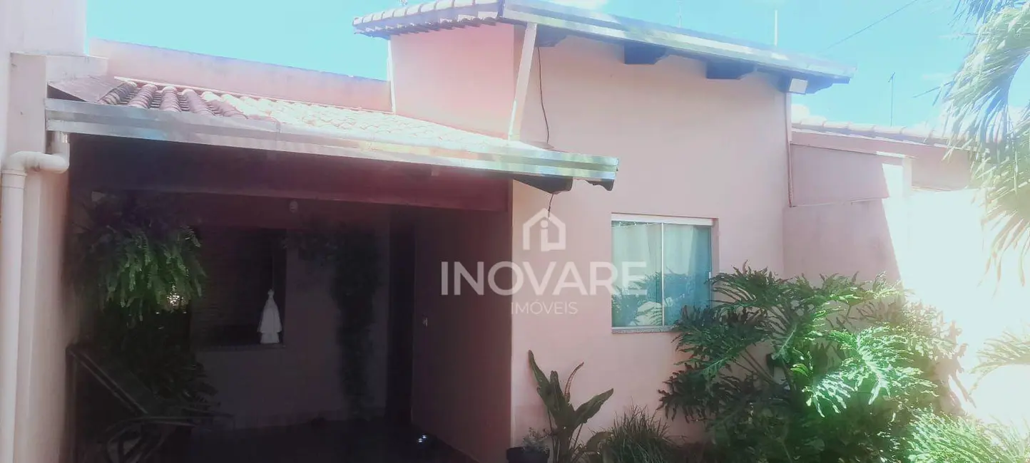 Casa com 2 quartos à venda, 180m2 em Itumbiara - GO - imagem 2 Foto 2 de Casa com 2 quartos à venda, 180m2 em Itumbiara - GO