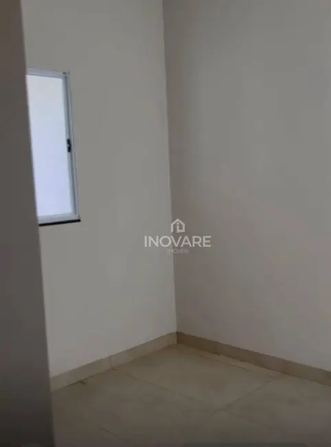 Foto 1 de Kitnet com 2 quartos à venda, 65m2 em Arapora - MG