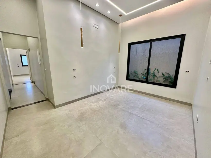 Casa com 3 quartos à venda, 720m2 em Itumbiara - GO - imagem 5 Foto 5 de Casa com 3 quartos à venda, 720m2 em Itumbiara - GO