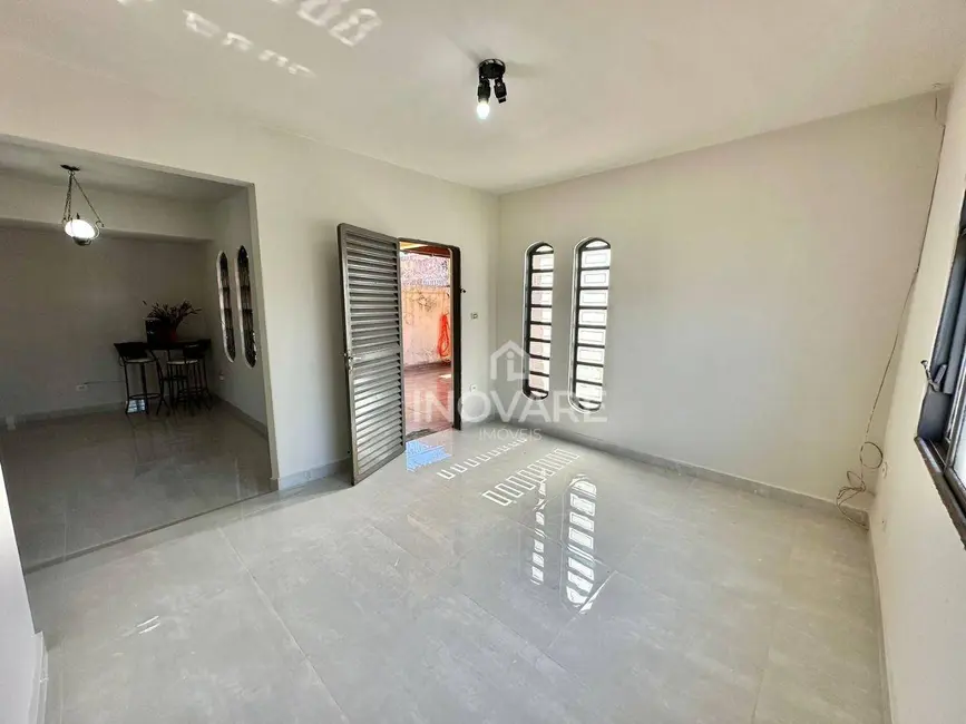 Foto 3 de Casa com 4 quartos à venda, 360m2 em Centro, Itumbiara - GO