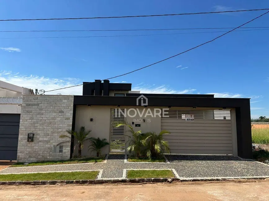 Casa com 3 quartos à venda, 360m2 em Jardim Morumbi, Itumbiara - GO - imagem 1 Foto 1 de Casa com 3 quartos à venda, 360m2 em Jardim Morumbi, Itumbiara - GO
