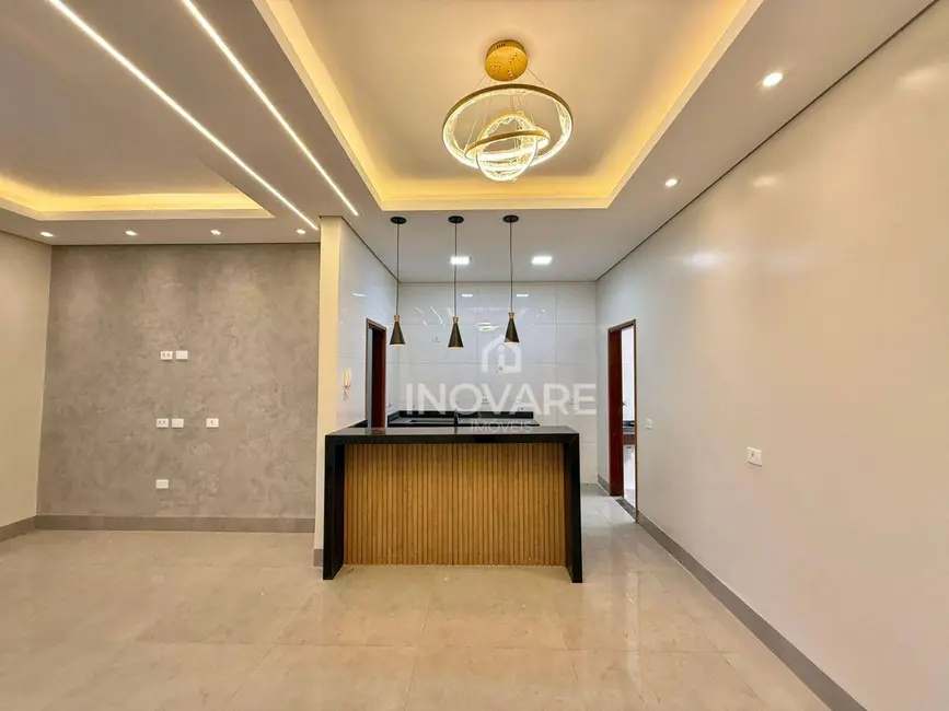 Casa com 3 quartos à venda, 180m2 em Parque Vale dos Buritys III, Itumbiara - GO - imagem 5 Foto 5 de Casa com 3 quartos à venda, 180m2 em Parque Vale dos Buritys III, Itumbiara - GO