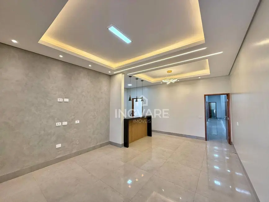 Casa com 3 quartos à venda, 180m2 em Parque Vale dos Buritys III, Itumbiara - GO - imagem 4 Foto 4 de Casa com 3 quartos à venda, 180m2 em Parque Vale dos Buritys III, Itumbiara - GO