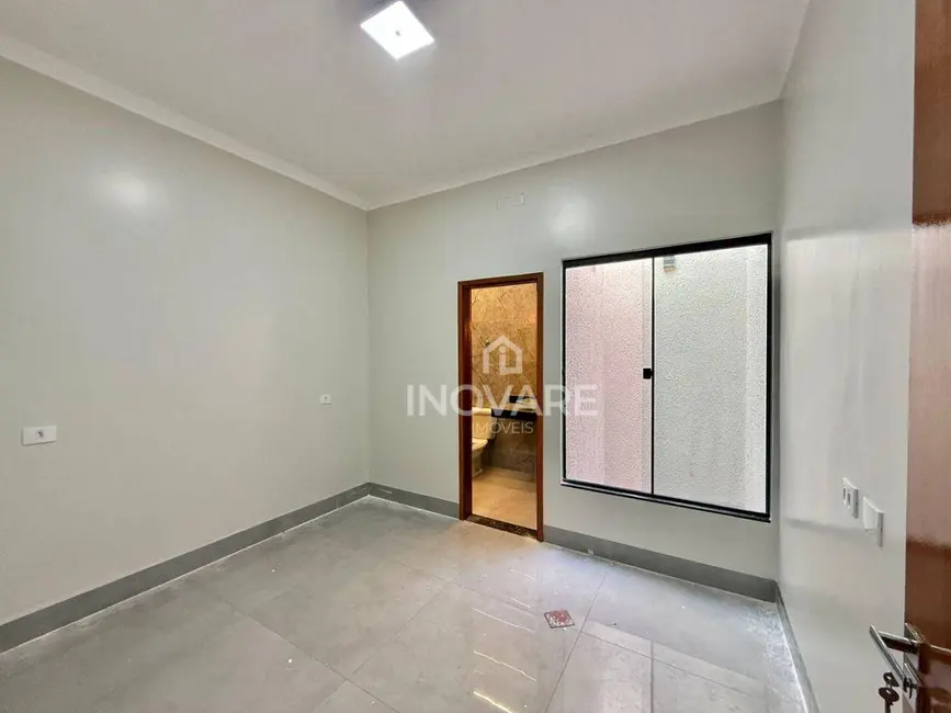 Casa com 3 quartos à venda, 180m2 em Parque Vale dos Buritys III, Itumbiara - GO - imagem 9 Foto 9 de Casa com 3 quartos à venda, 180m2 em Parque Vale dos Buritys III, Itumbiara - GO