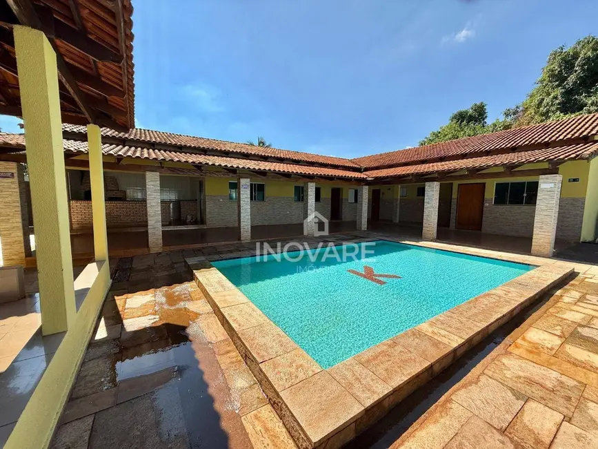 Casa com 3 quartos para alugar, 400m2 em Itumbiara - GO - imagem 3 Foto 3 de Casa com 3 quartos para alugar, 400m2 em Itumbiara - GO
