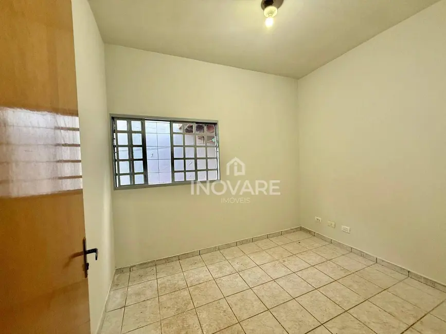 Casa para alugar, 300m2 em Itumbiara - GO - imagem 7 Foto 7 de Casa para alugar, 300m2 em Itumbiara - GO