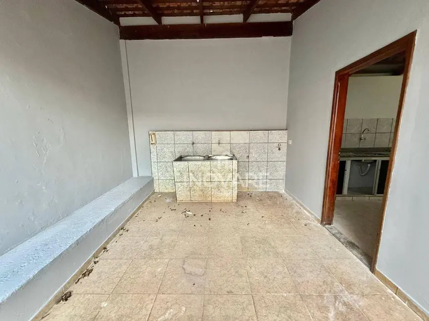 Casa para alugar, 300m2 em Itumbiara - GO - imagem 15 Foto 15 de Casa para alugar, 300m2 em Itumbiara - GO