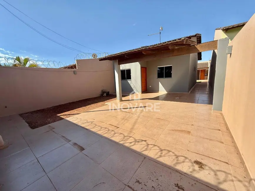 Casa com 2 quartos à venda, 240m2 em Itumbiara - GO - imagem 2 Foto 2 de Casa com 2 quartos à venda, 240m2 em Itumbiara - GO