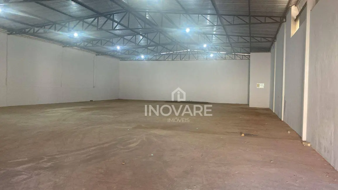 Foto 2 de Armazém / Galpão para alugar, 527m2 em Setor Rodoviário, Itumbiara - GO