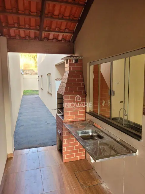Foto 2 de Casa com 2 quartos à venda, 180m2 em Karfan, Itumbiara - GO