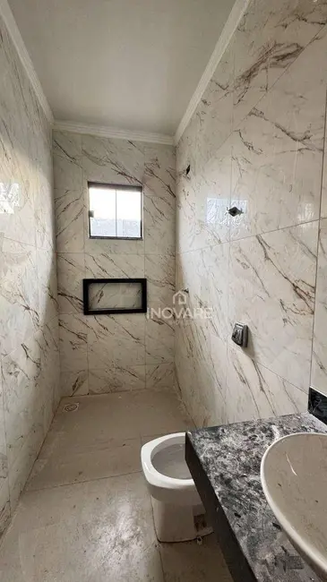 Casa com 3 quartos à venda, 300m2 em Jardim Liberdade, Itumbiara - GO - imagem 7 Foto 7 de Casa com 3 quartos à venda, 300m2 em Jardim Liberdade, Itumbiara - GO