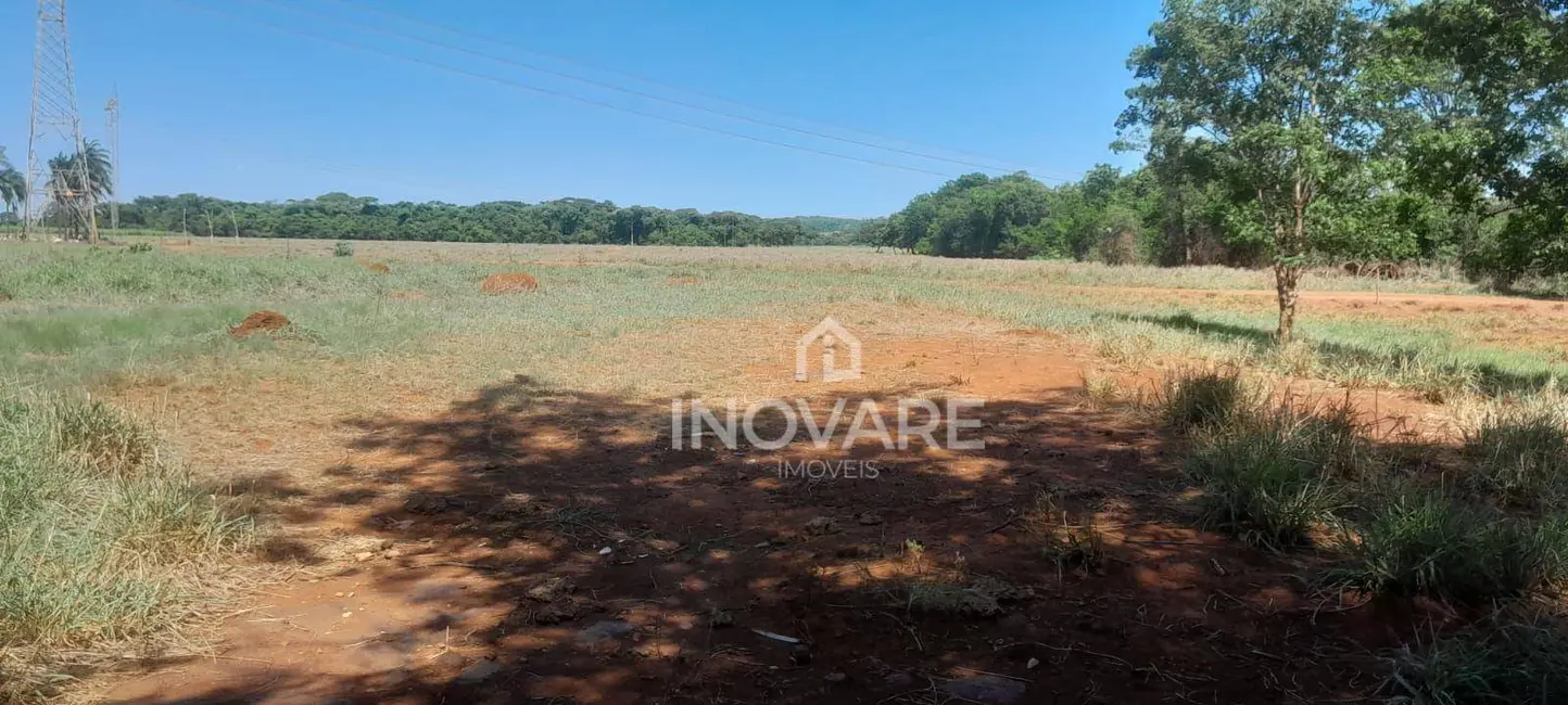 Sítio / Rancho com 1 quarto à venda, 48m2 em Arapora - MG - imagem 3 Foto 3 de Sítio / Rancho com 1 quarto à venda, 48m2 em Arapora - MG