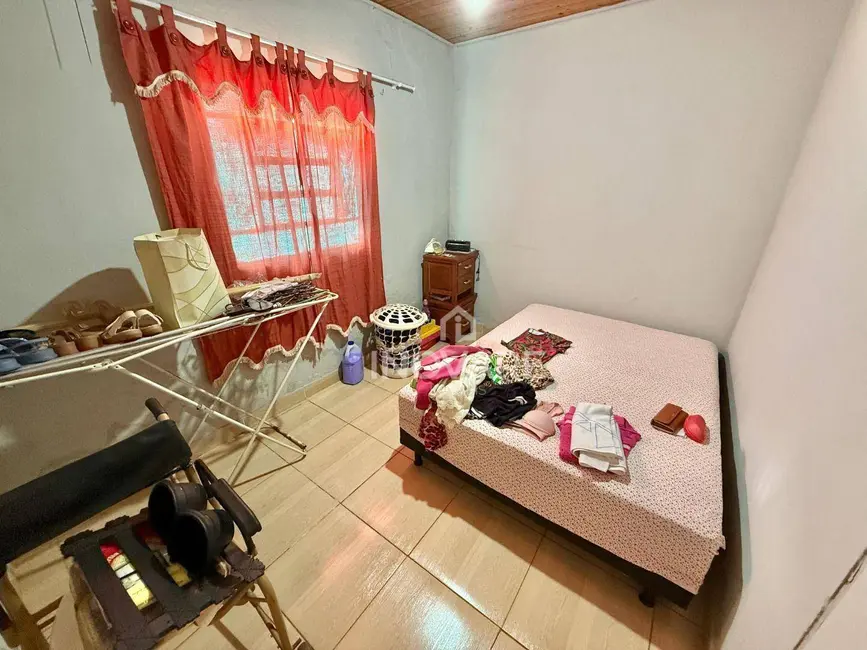 Casa com 3 quartos à venda, 360m2 em Setor Novo Horizonte, Itumbiara - GO - imagem 6 Foto 6 de Casa com 3 quartos à venda, 360m2 em Setor Novo Horizonte, Itumbiara - GO