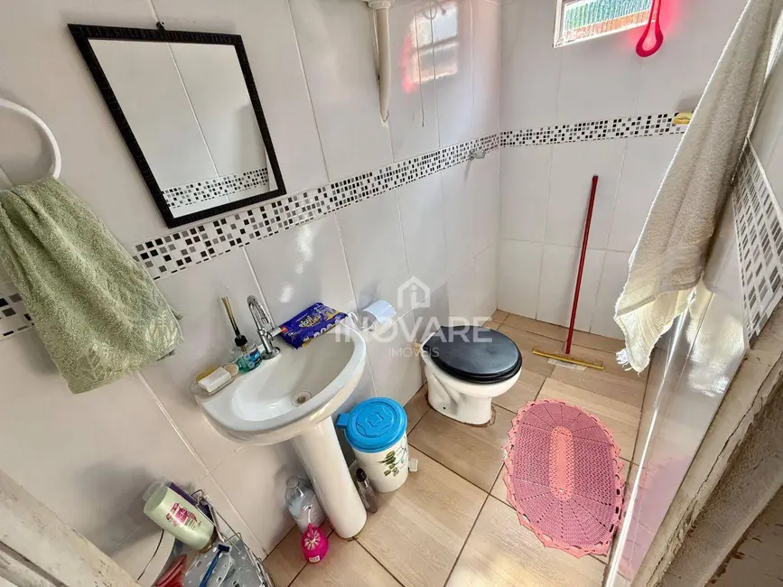 Casa com 3 quartos à venda, 360m2 em Setor Novo Horizonte, Itumbiara - GO - imagem 7 Foto 7 de Casa com 3 quartos à venda, 360m2 em Setor Novo Horizonte, Itumbiara - GO