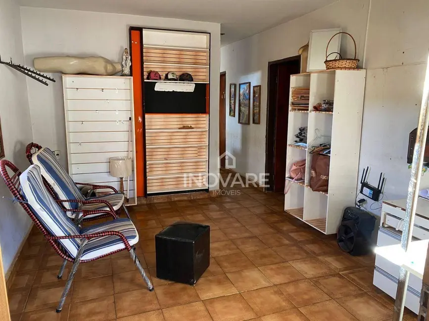 Casa com 2 quartos à venda, 175m2 em Setor Novo Horizonte, Itumbiara - GO - imagem 4 Foto 4 de Casa com 2 quartos à venda, 175m2 em Setor Novo Horizonte, Itumbiara - GO