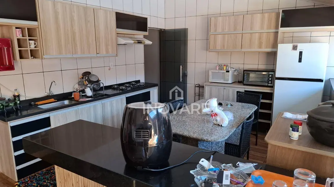 Casa com 2 quartos à venda, 250m2 em Itumbiara - GO - imagem 6 Foto 6 de Casa com 2 quartos à venda, 250m2 em Itumbiara - GO