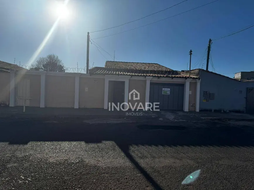 Foto 1 de Casa com 3 quartos à venda, 361m2 em Residencial Morada do Sol, Itumbiara - GO