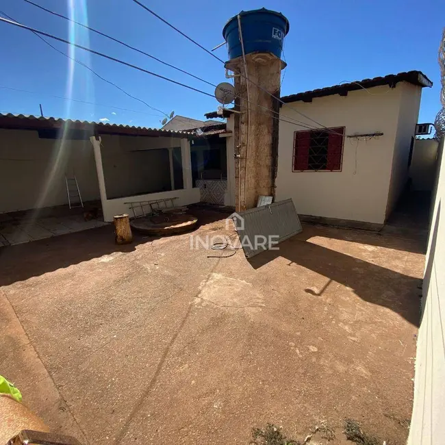 Foto 2 de Casa com 2 quartos para alugar, 157m2 em Itumbiara - GO